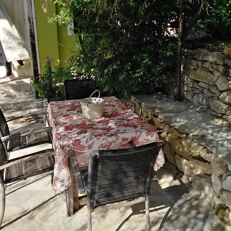 ελαιώνας - Solar Energy House بيت للعطل